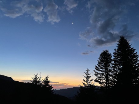 Chiloe Voyages Randonnées Séjours Astronomie Raquettes à neige Pyrénées Islande Laponie Finlande Jura Morvan Touraine Soria Espagne